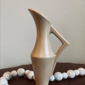 Bud vase